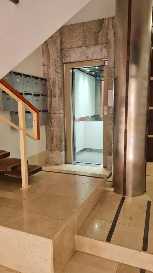 Apartamento Tiziano Mercado Central Apartment Валенсия Екстериор снимка