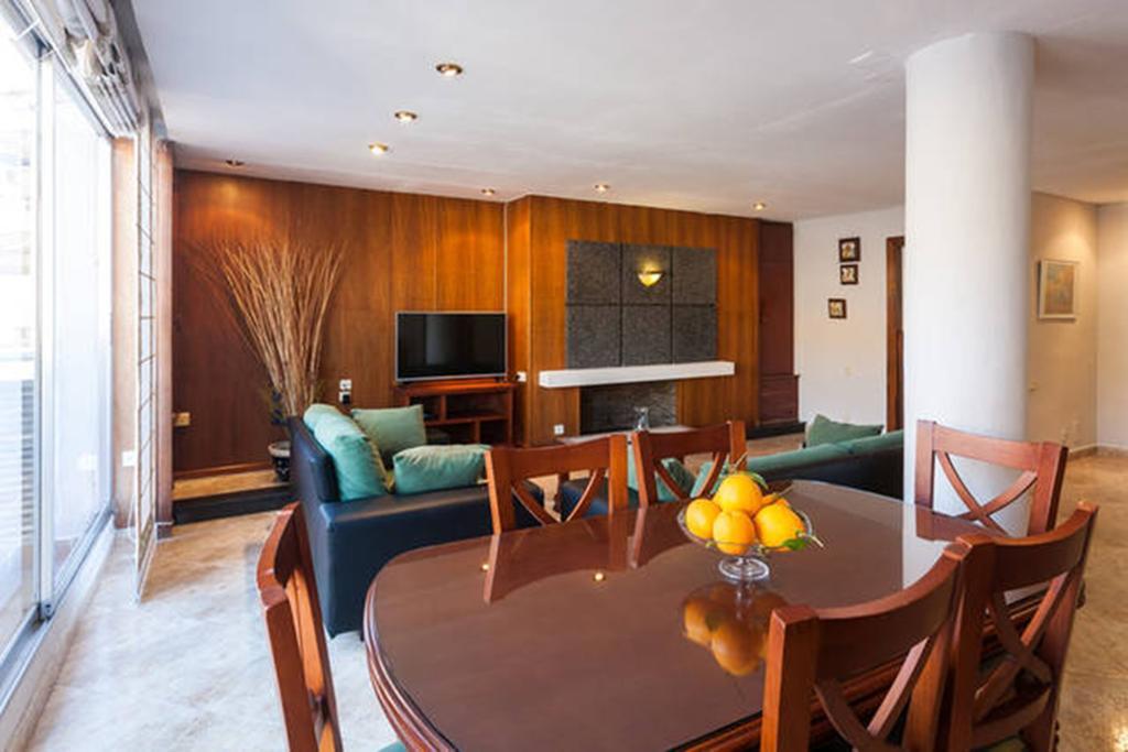 Apartamento Tiziano Mercado Central Apartment Валенсия Екстериор снимка